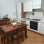 アパート Sotgiu House オルビア